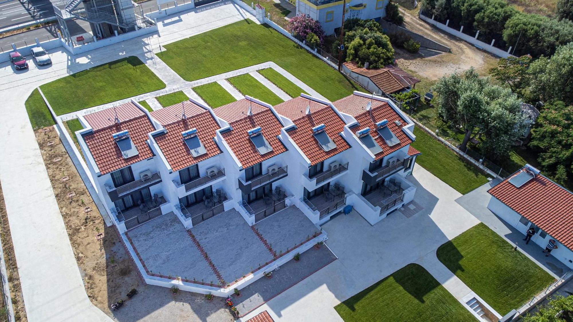Chryssis Village By Travel Pro Services - Nea Potidaia Halkidiki Неа Потидея Екстериор снимка