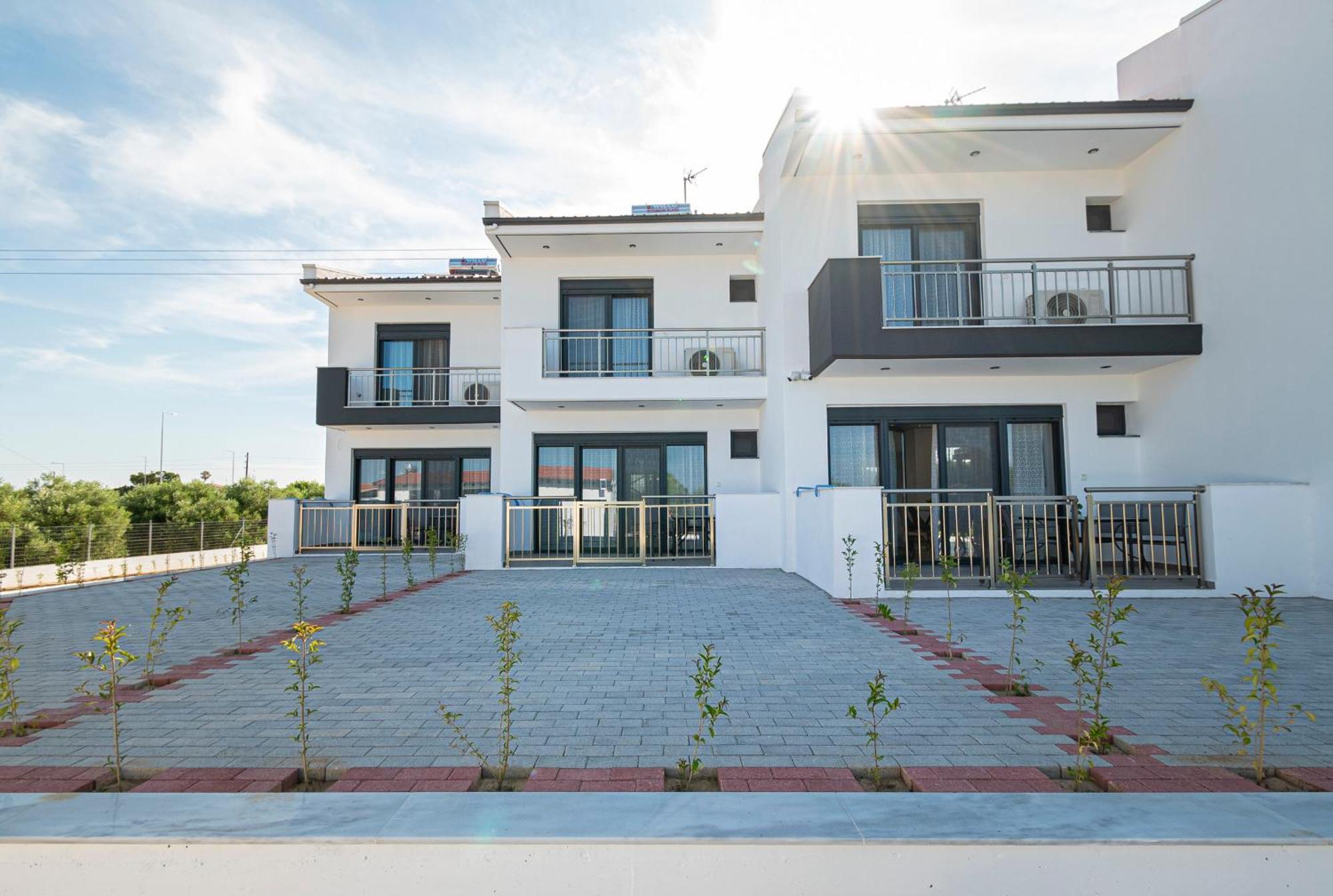Chryssis Village By Travel Pro Services - Nea Potidaia Halkidiki Неа Потидея Екстериор снимка